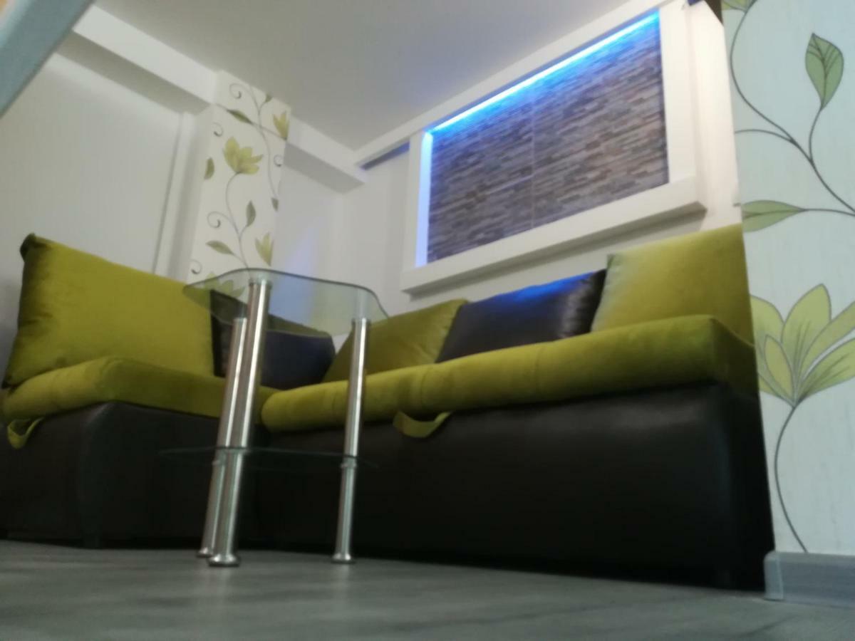 Classy And Cozy - Parking - 3 Beds - Near Center Novi Sad Exterior foto